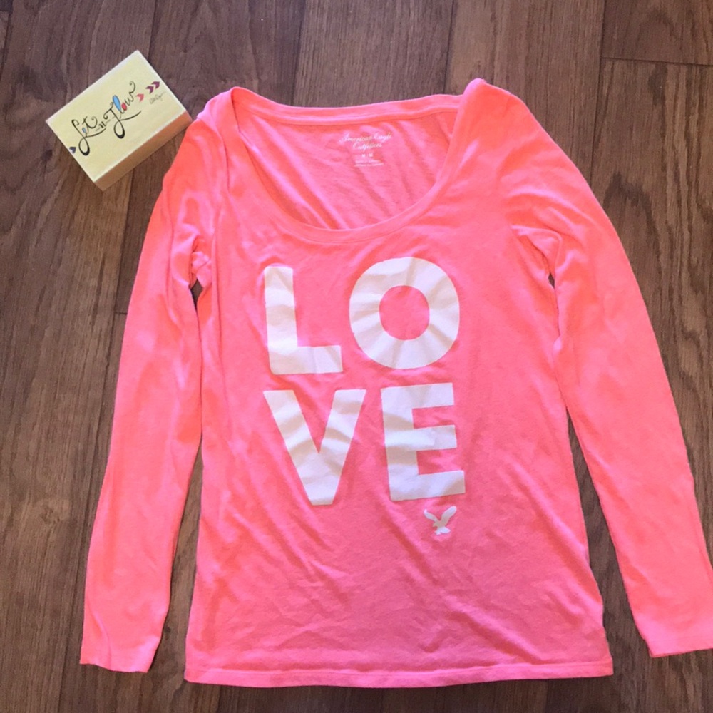 💕LOVE💕 Long Sleeve American Eagle Top